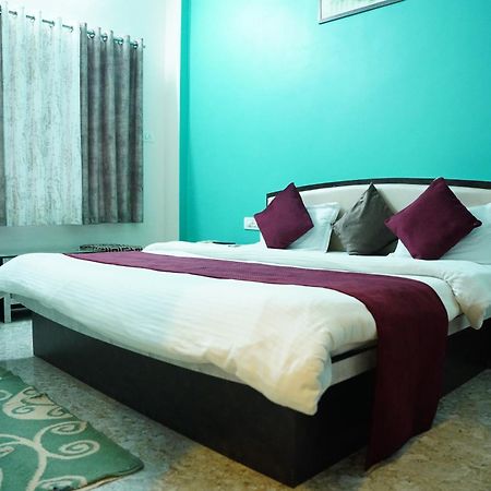 Hotel Mahishmati Palace Maheshwar Extérieur photo
