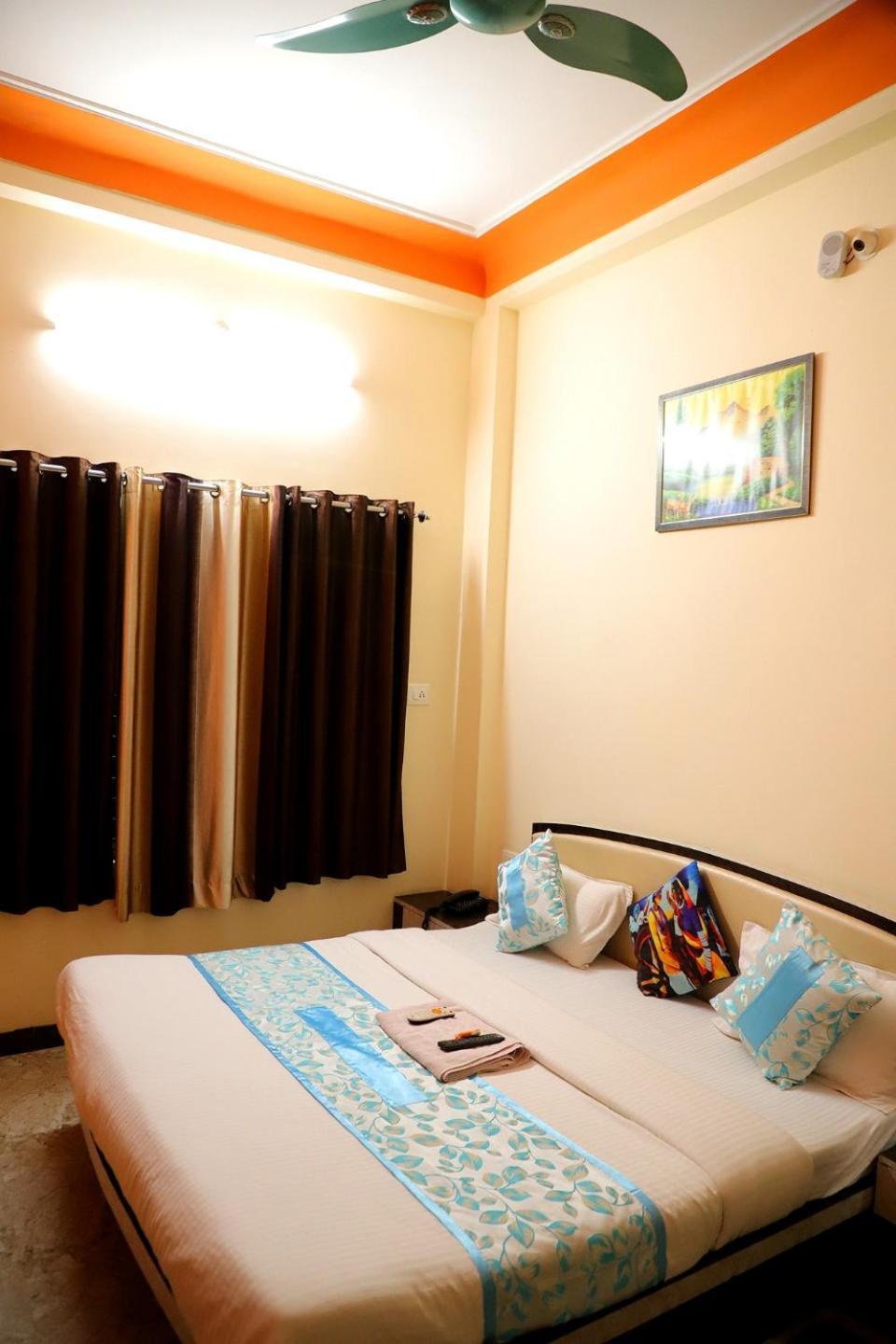 Hotel Mahishmati Palace Maheshwar Chambre photo